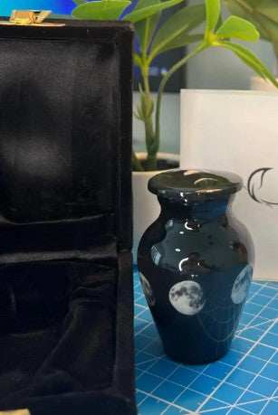 Phases of the Moon - Black Keepsake with different phases of the moon Single Keepsake in Velvet Box - Keepsakes for human ashes